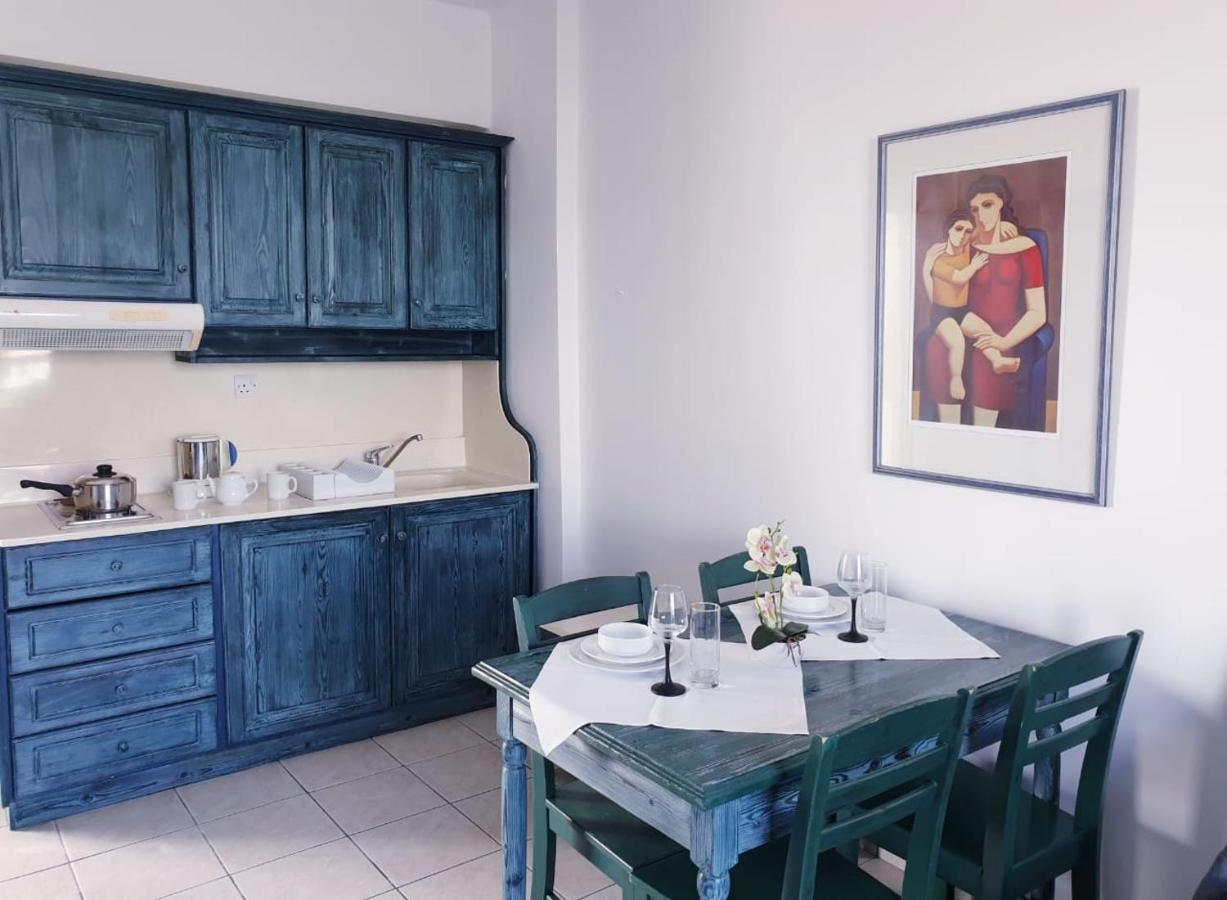 Sea Base Holiday Apartments Klorakas Extérieur photo